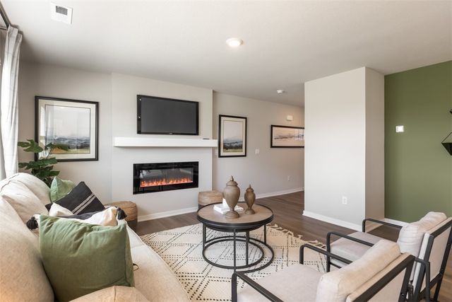 2536 SE Morningdew Drive, West Des Moines, IA 50265