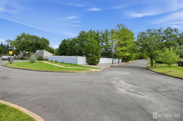 38 Ventura Court, Old Bridge, NJ 08857