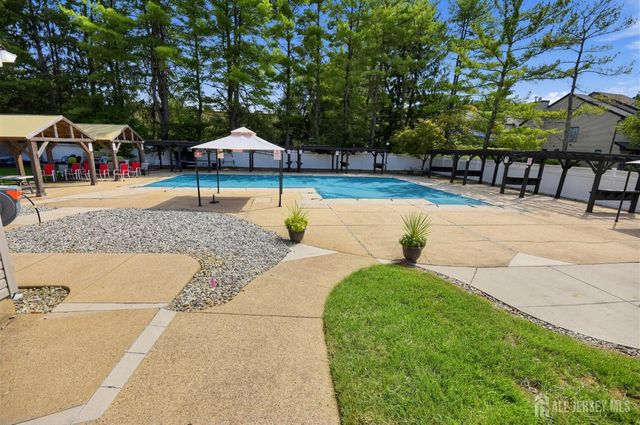 38 Ventura Court, Old Bridge, NJ 08857