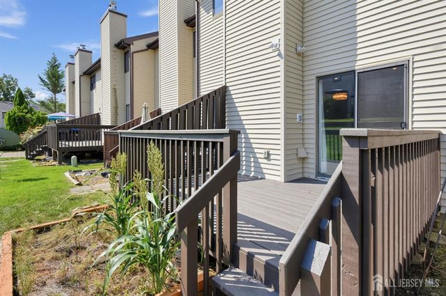 38 Ventura Court, Old Bridge, NJ 08857