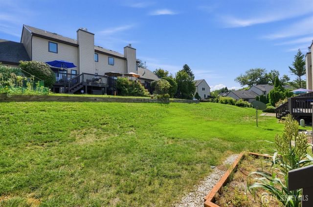 38 Ventura Court, Old Bridge, NJ 08857