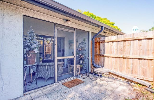 366 47TH AVENUE N 3, St Petersburg, FL 33703