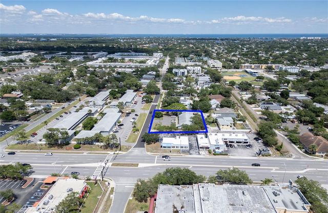 366 47TH AVENUE N 3, St Petersburg, FL 33703