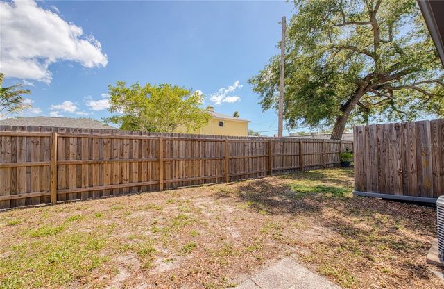 366 47TH AVENUE N 3, St Petersburg, FL 33703