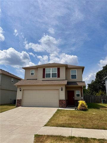 883 Sparrow Circle, Fayetteville, AR 72701