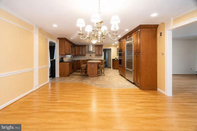 3883 DEMPSEY LN, Huntingdon Valley, PA 19006