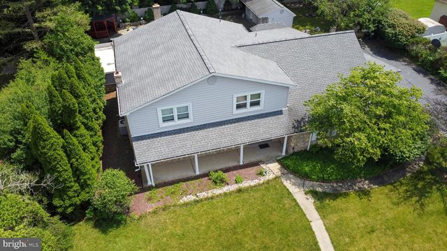 3883 DEMPSEY LN, Huntingdon Valley, PA 19006