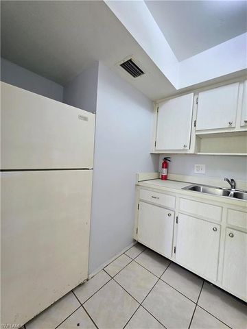 1830 Maravilla AVE 510, Fort Myers, FL 33901