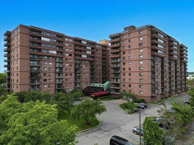 3920 Mystic Valley Pkwy 118, Medford, MA 02155