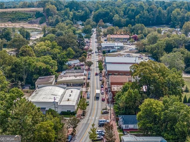 145 Highlands Chase, Ball Ground, GA 30107