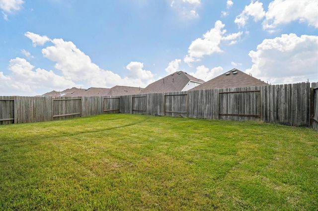 5334 Brooklyn Rose Drive, Rosharon, TX 77583