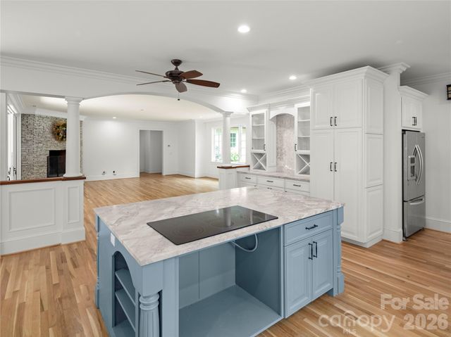 672 Walnut Valley Parkway, Arden, NC 28704