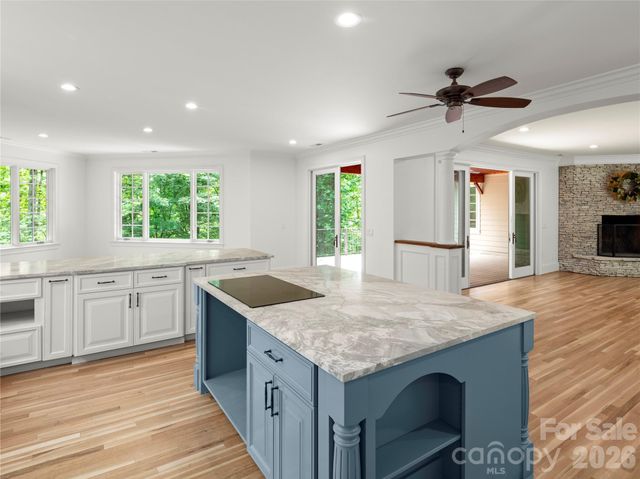 672 Walnut Valley Parkway, Arden, NC 28704