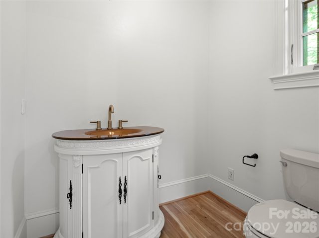 672 Walnut Valley Parkway, Arden, NC 28704