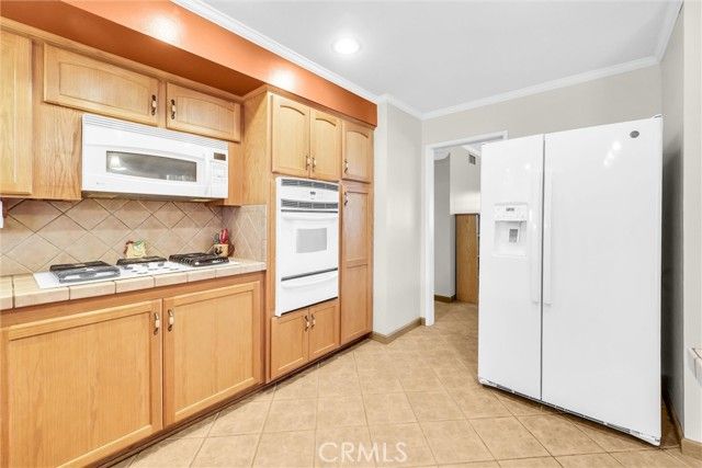 18832 Damasco, La Puente, CA 91744