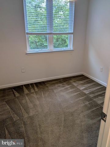 126 CAMBRIA WAY, Alexandria, VA 22304