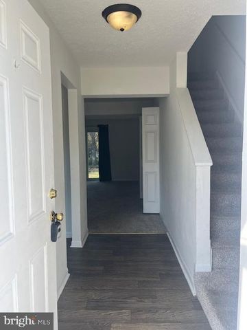 8244 ROANOKE CT, Severn, MD 21144