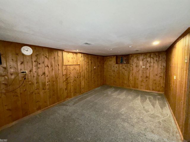 518 Oak Street, Mount Morris, MI 48458