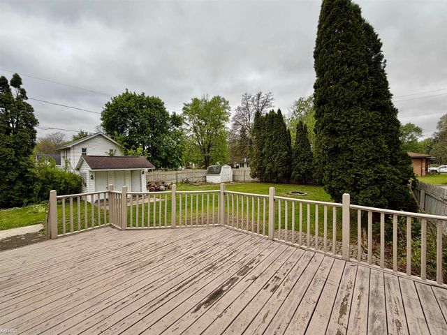 518 Oak Street, Mount Morris, MI 48458