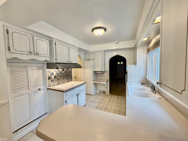 518 Oak Street, Mount Morris, MI 48458