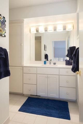 14898 Boulder Pointe Road, Eden Prairie, MN 55347