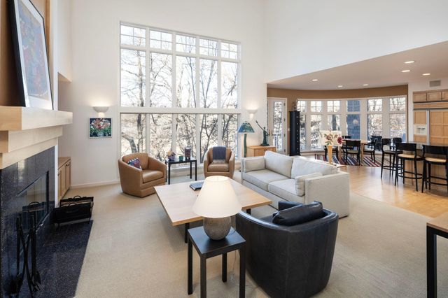 14898 Boulder Pointe Road, Eden Prairie, MN 55347