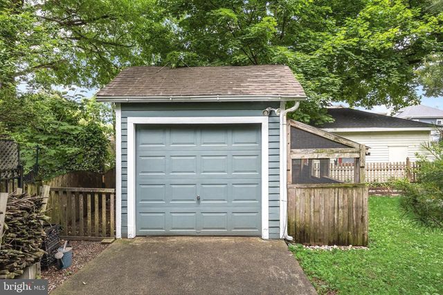 118 LESLIE AVE, Merchantville, NJ 08109