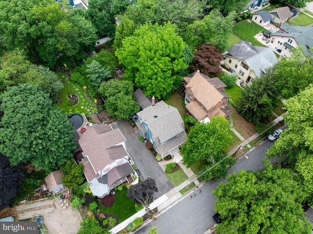 118 LESLIE AVE, Merchantville, NJ 08109