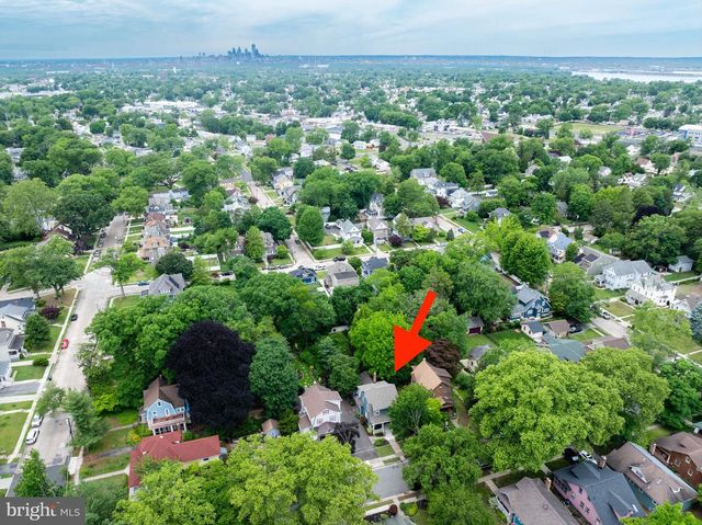 118 LESLIE AVE, Merchantville, NJ 08109