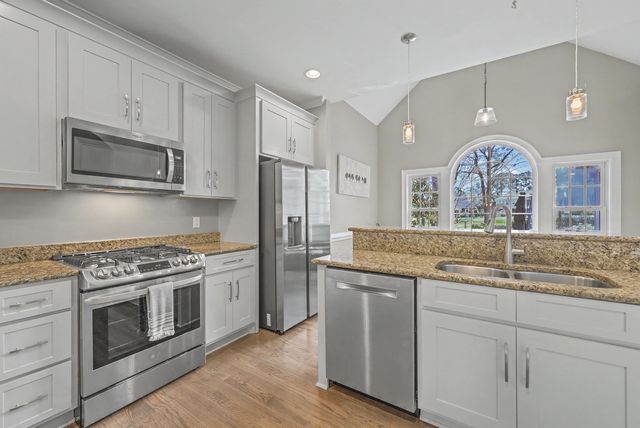 8773 Herons Walk, North Charleston, SC 29420