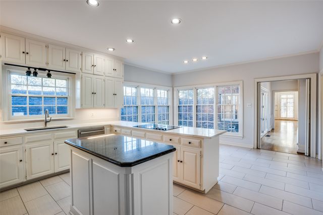 4100 Lovers Lane, University Park, TX 75225