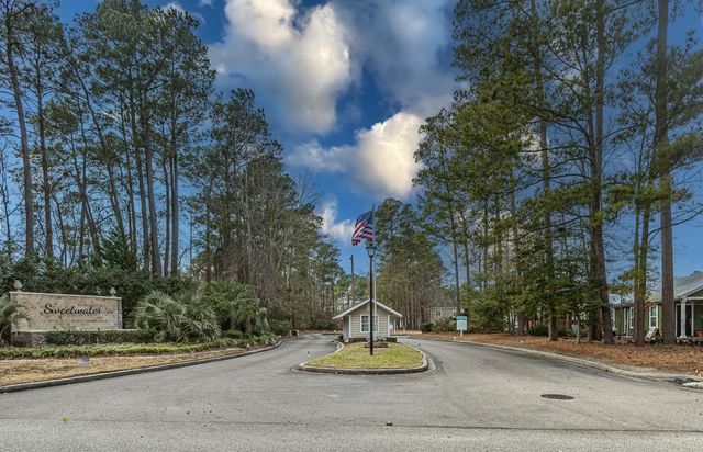 5209 Sweetwater Blvd, Murrells Inlet, SC 29576