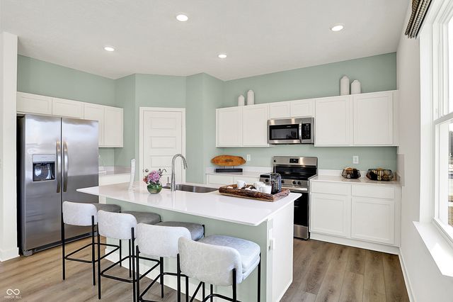 11641 Kylemore Drive, Indianapolis, IN 46235
