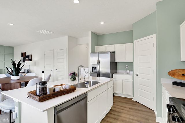 11641 Kylemore Drive, Indianapolis, IN 46235