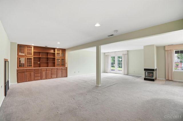 6645 Spindlewick Lane, Cincinnati, OH 45230