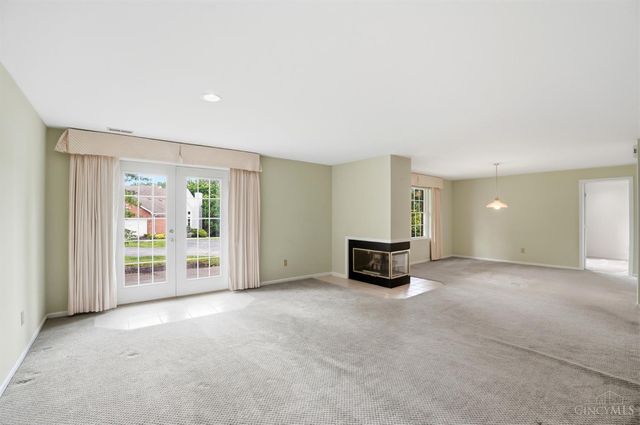 6645 Spindlewick Lane, Cincinnati, OH 45230