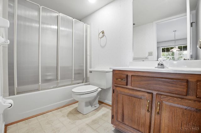 6645 Spindlewick Lane, Cincinnati, OH 45230