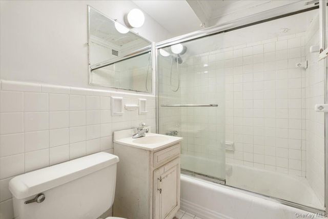 1299 Palmer Avenue 225, Larchmont, NY 10538