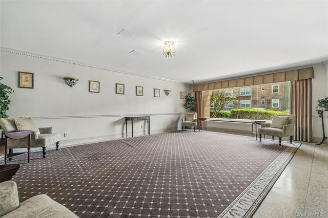 1299 Palmer Avenue 225, Larchmont, NY 10538