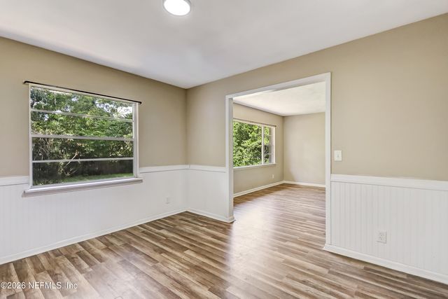 2824 WOODLAND Drive, Orange Park, FL 32073