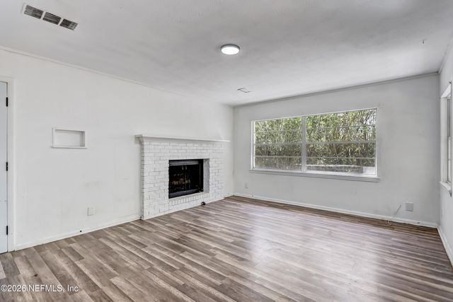 2824 WOODLAND Drive, Orange Park, FL 32073