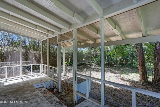 2824 WOODLAND Drive, Orange Park, FL 32073