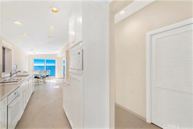 1051 Gaviota Drive, Laguna Beach, CA 92651