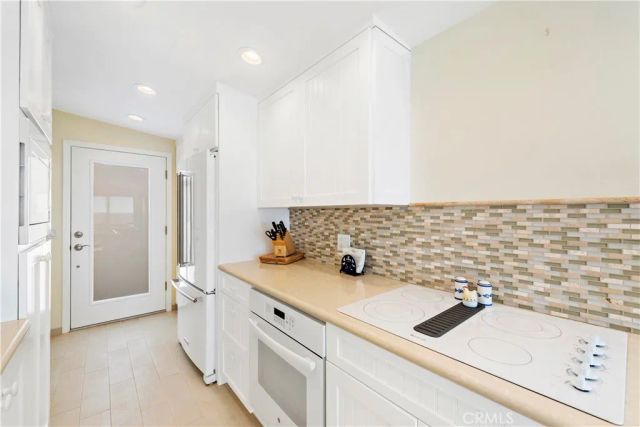 1051 Gaviota Drive, Laguna Beach, CA 92651
