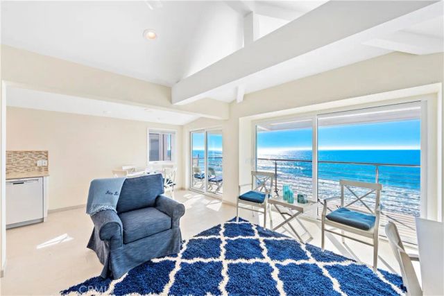 1051 Gaviota Drive, Laguna Beach, CA 92651
