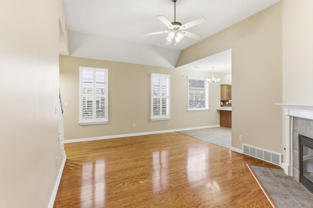 12236 LONGLEAF OAK TRL, Arlington, TN 38002