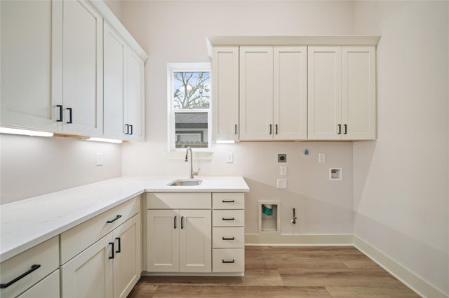 7407 Janak Drive, Houston, TX 77055