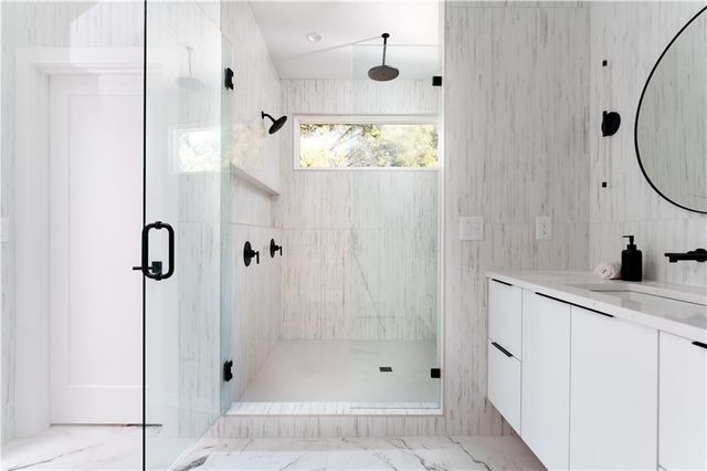 1281 Avalon NE Place, Atlanta, GA 30306