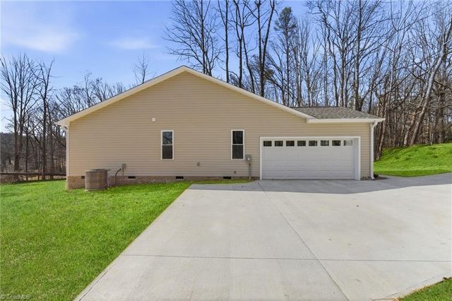 8901 Westing Court, Rural Hall, NC 27045