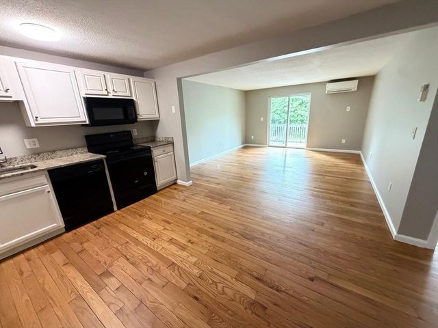 20 Abbey Rd 206, Leominster, MA 01453